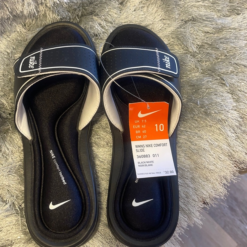 Sandals Nike